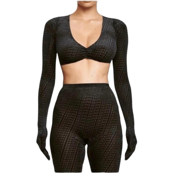 NWT RARE SKIMS Velvet Logo Collection Set - Picture 2 of 4